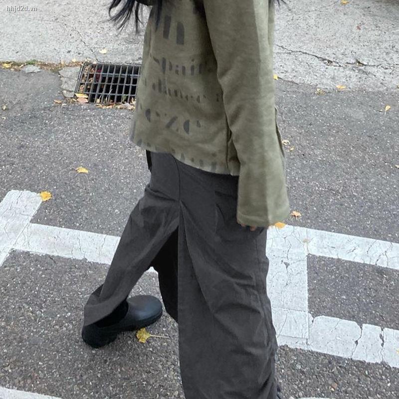 Chân Váy Dài Xẻ Tà Xếp Ly Có Túi Màu Sắc Cá Tính Quyến Rũ Cho Nữ