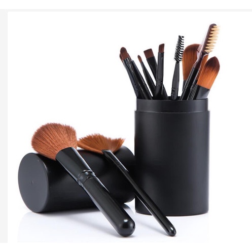 Set 12 Cọ Trang Điểm Tán Nền Phủ Phấn Đánh Mắt Khói Vẽ Mắt Và Cọ Môi
