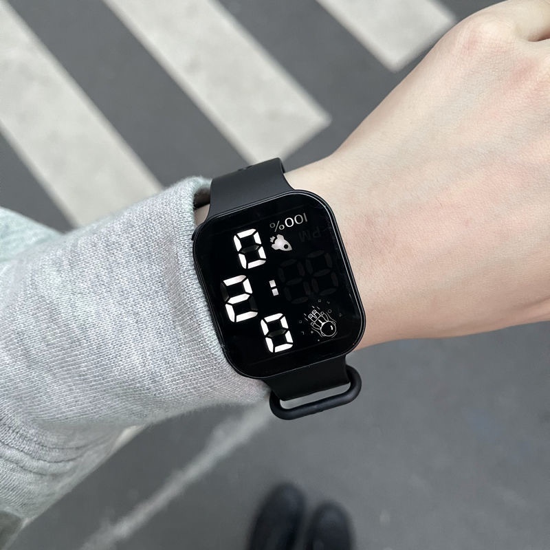 Đồng Hồ Điện Tử Dây Silicone Thời Trang Cho Nữ