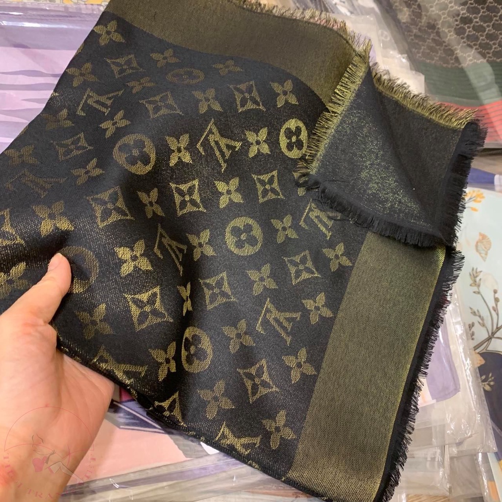 Khăn Choàng Đũi Lv Vuông 1.4m Mướt Mịn Và Sang Trọng Mẫu 1