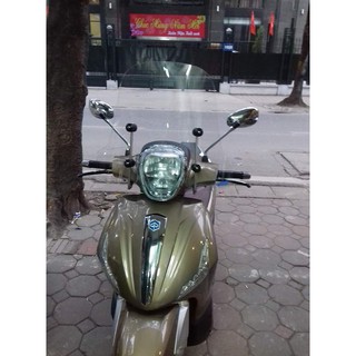 Kính chắn gió xe máy Piaggio Fly