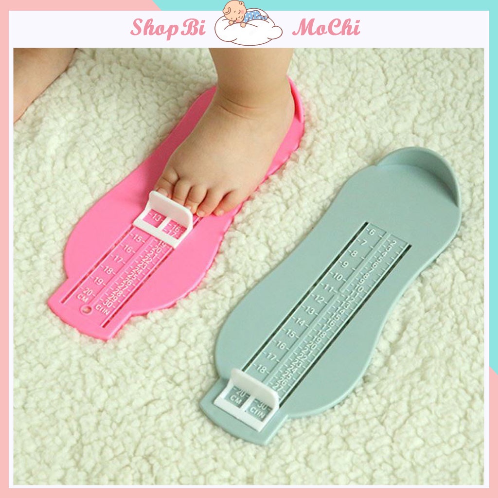 Dụng cụ đo chân cho bé từ 0 - 8 tuổi,giúp bố mẹ có thể chọn size giày dép phù hợp cho bé