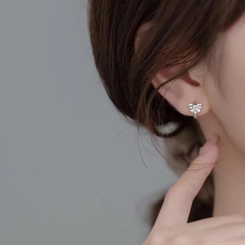 Khuyên tai Ahellogirl hình nơ phong cách hip hop đơn giản cho nữ