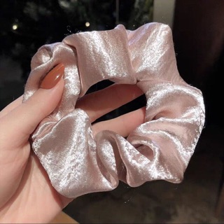 🦋Chun cột tóc scrunchie lụa satin, scrunchies bóng