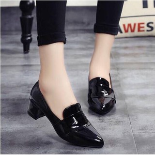 GIÀY ĐẾ THẤP DA BÓNG GV507