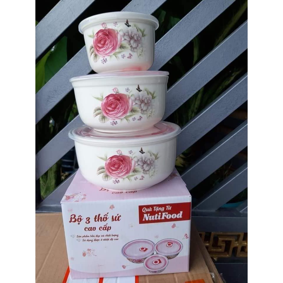 Bộ 3 thố sứ nắp nhựa - mẫu ngẫu nhiên