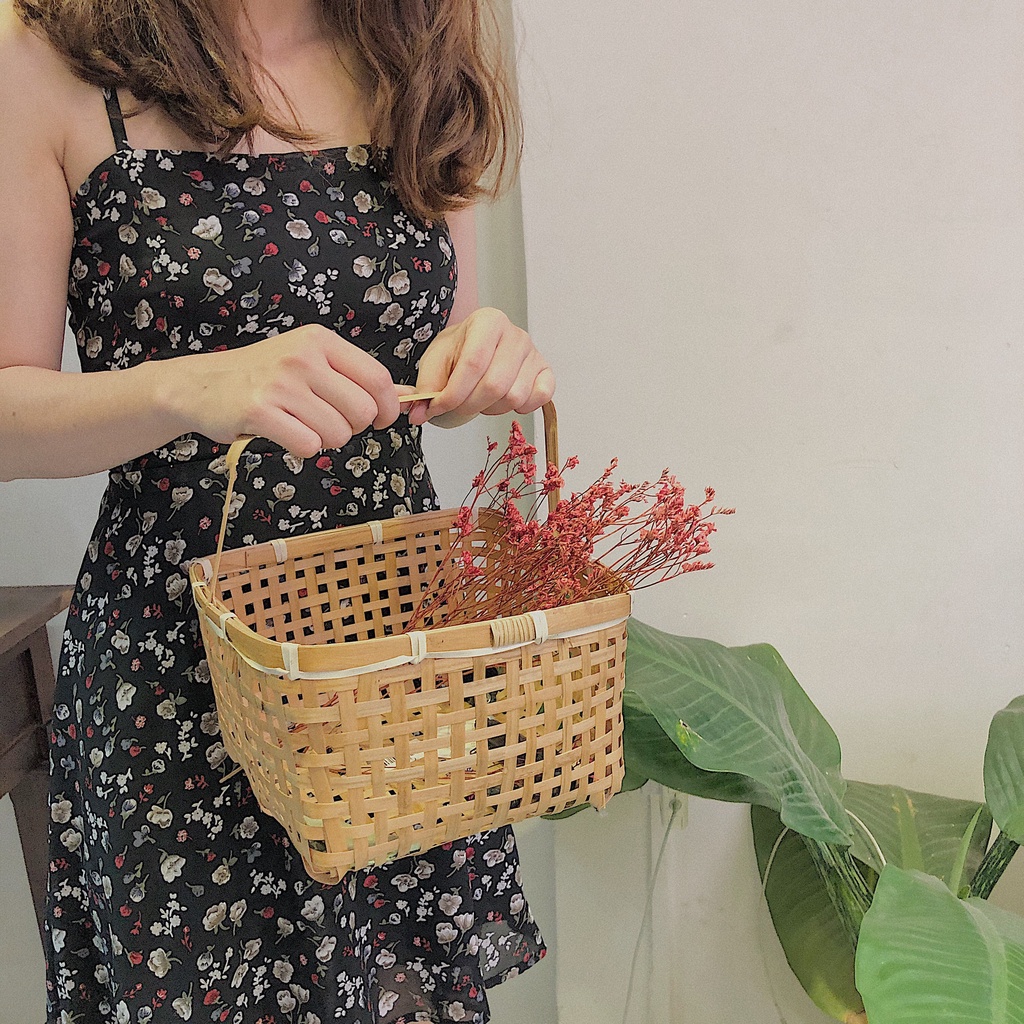 Đầm 2 dây ôm hoa nhí