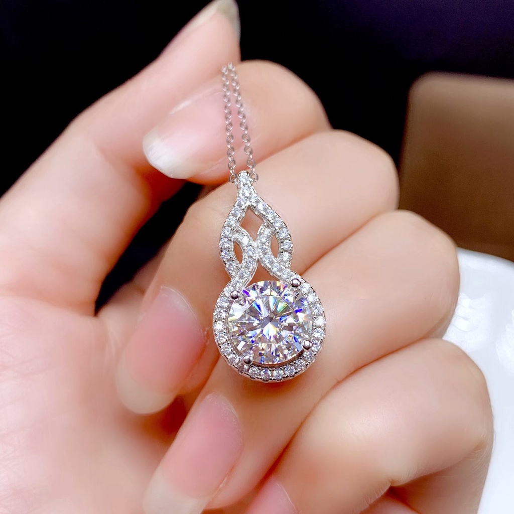 Dây Chuyền Mặt Tròn Bốn Vuốt Đính Kim Cương Thời Trang Nhập Khẩu Từ Moissanite-JHS2-P
