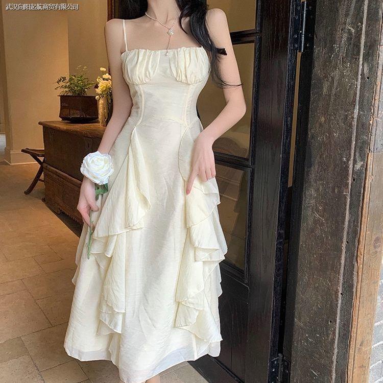 Đầm Hai Dây Dáng Ôm Phong Cách Retro Pháp Ngọt Ngào Thời Trang Hàng Mới