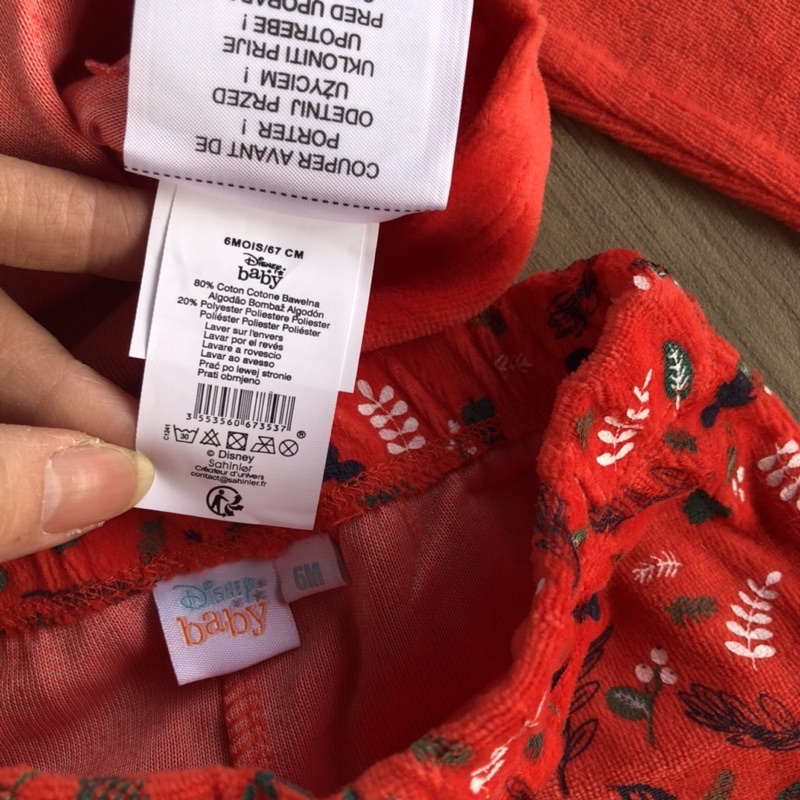 Bộ nỉ nhung bé trai bé gái Disney baby màu đỏ