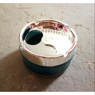 Gạt tàn thuốc bằng inox loại rẻ
