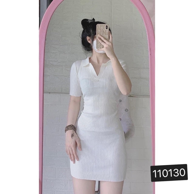 Đầm body thun gân cổ bẻ xẻ V