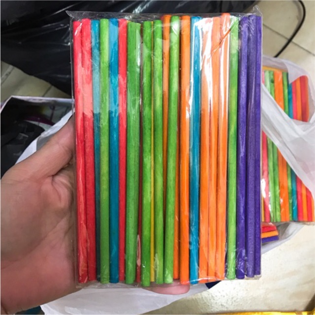 50 QUE KEM GỖ CẦU VỒNG.