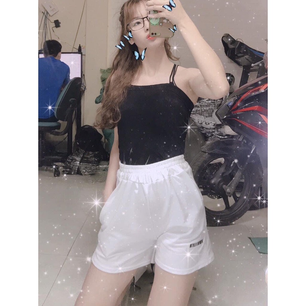 Quần short nữ chất cotton thoáng mát basic trơn da cá ống rộng cạp chun có dây rút mặc nhà Taosan hai màu trắng và đen | BigBuy360 - bigbuy360.vn