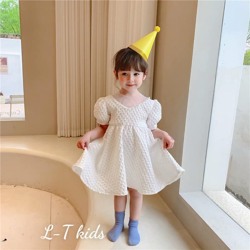 Váy công chúa phối ngọc chát lieu cao cấp cho bé