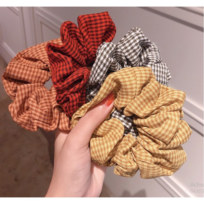 cột tóc vải scrunchies buộc tóc vải họa tiết kẻ caro nhỏ loại đẹp hot trend PK23