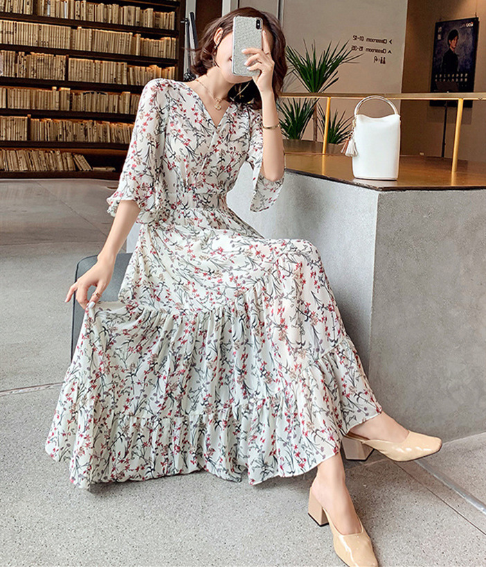 Đầm Dài Cổ Chữ V Họa Tiết Hoa Chất Liệu Chiffon Thời Trang Mùa Hè 2021 | BigBuy360 - bigbuy360.vn