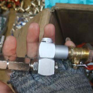 béc rửa vệ Sinh máy lạnh Xoay 3D NIZEN