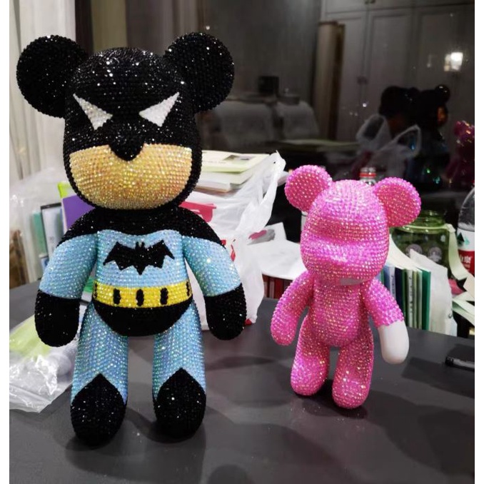 Gói đá trang trí gấu bearbrick nhiều màu sắc