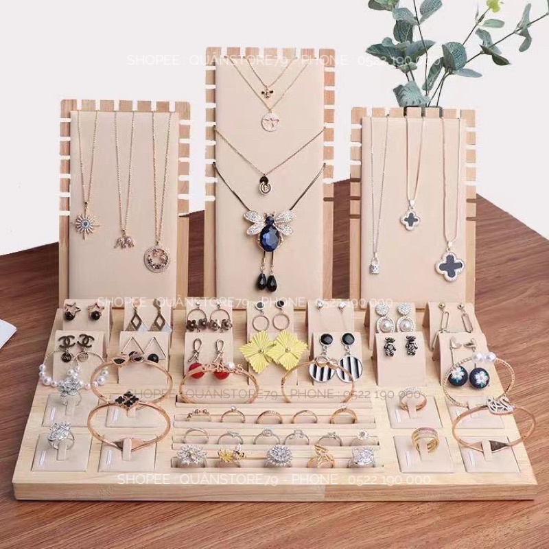 Khay trưng bày trang sức gỗ
