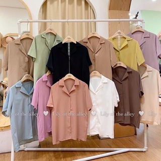 Sơ mi lụa cộc tay cổ vest