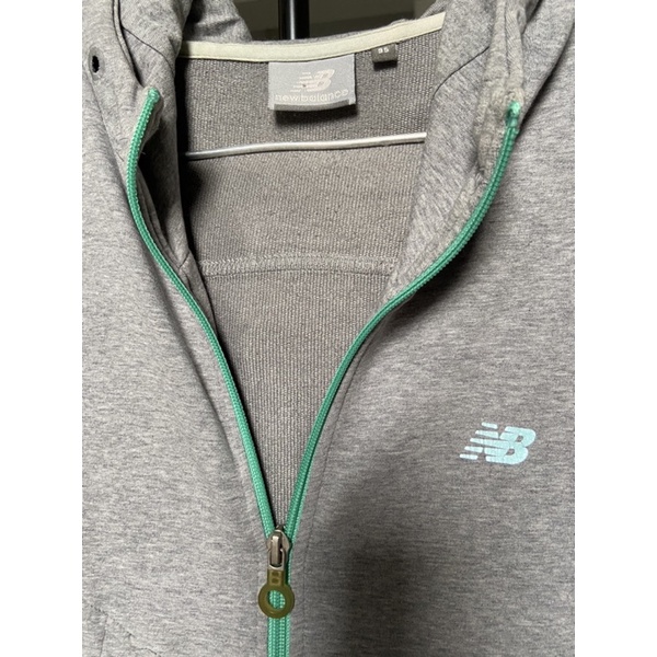 ÁO JACKET NEW BALANCE 2HAND