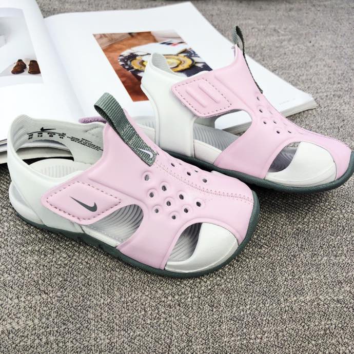 [Mã FACBGO245 giảm 10K đơn bất kì] * Hàng sẵn sàng * Giày Nike Kids Sandals Hole Giày trẻ em-Hot