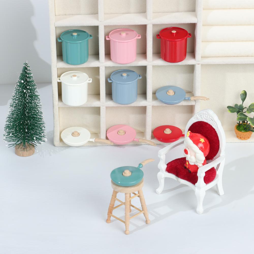 Mô Hình Nồi Nấu Ăn Thu Nhỏ Tỉ Lệ 1 / 12