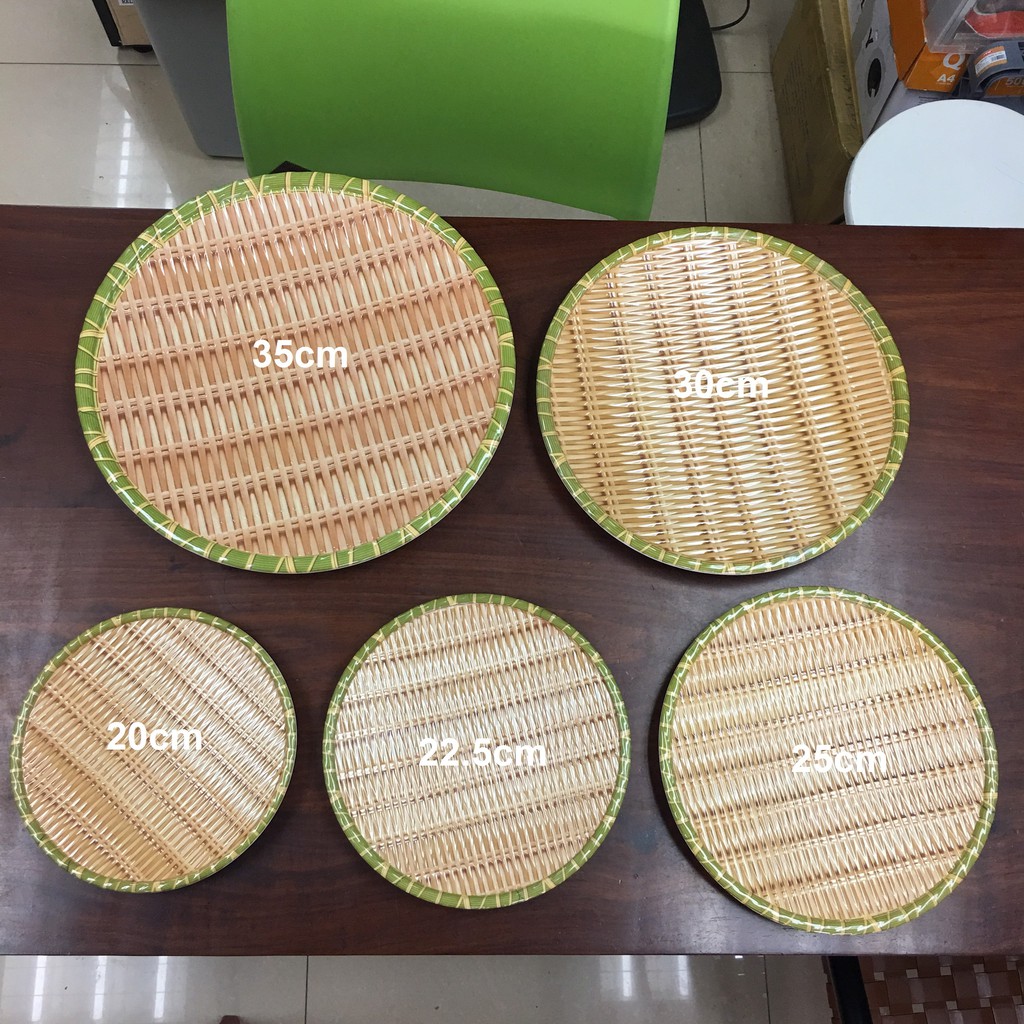 Đĩa nhựa giả mây tre đan [HÀNG DÀY]  phíp giả mây mẹt tre tròn cao cấp đủ size có chân đế để hoa quả bún mẹt