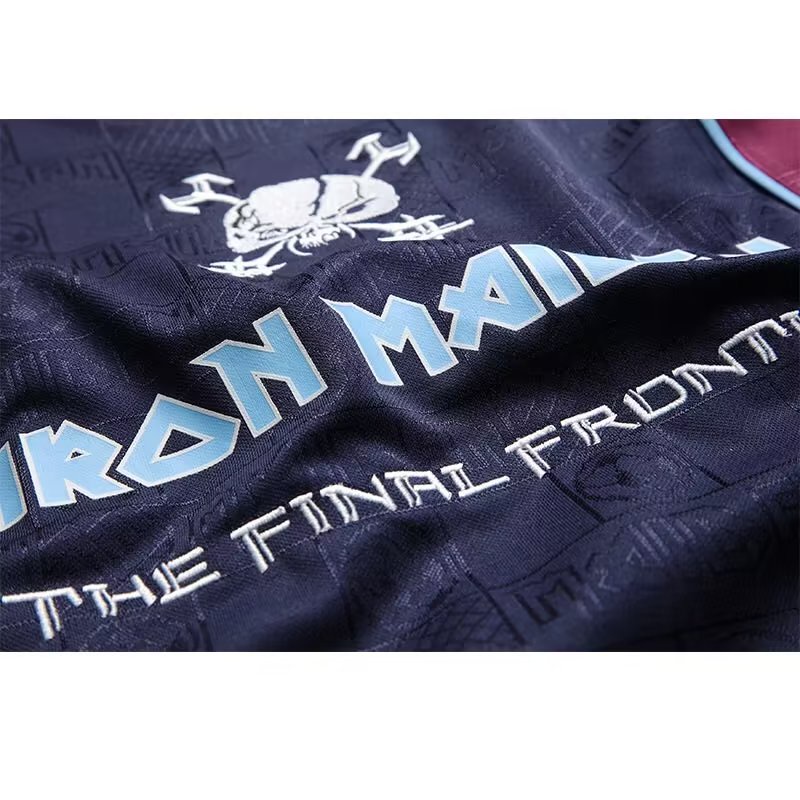 Áo Thun Bóng Đá Ngắn Tay Phong Cách Iron Maiden Cổ Điển Size S-XXL 2011 AAA11#