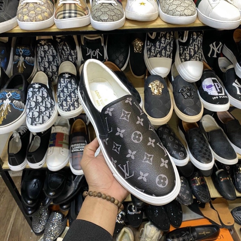 Giày lv nam da lộn thêu chữ đế đúc cao su nguyên khối hàng Fullbox.