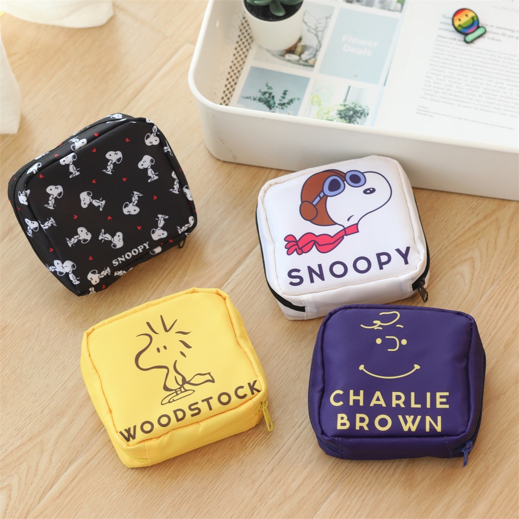 Túi Đựng Băng Vệ Sinh Họa Tiết Chú Chó Pacha Snoopy Cinnamon Dễ Thương Tiện Dụng Mang Theo Du Lịch