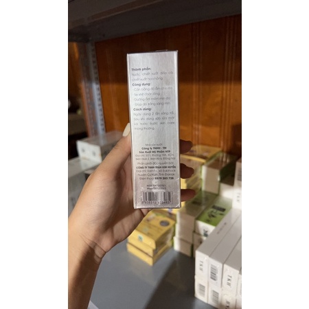 TONER NƯỚC HOA HỒNG TRẦN KIM HUYỀN