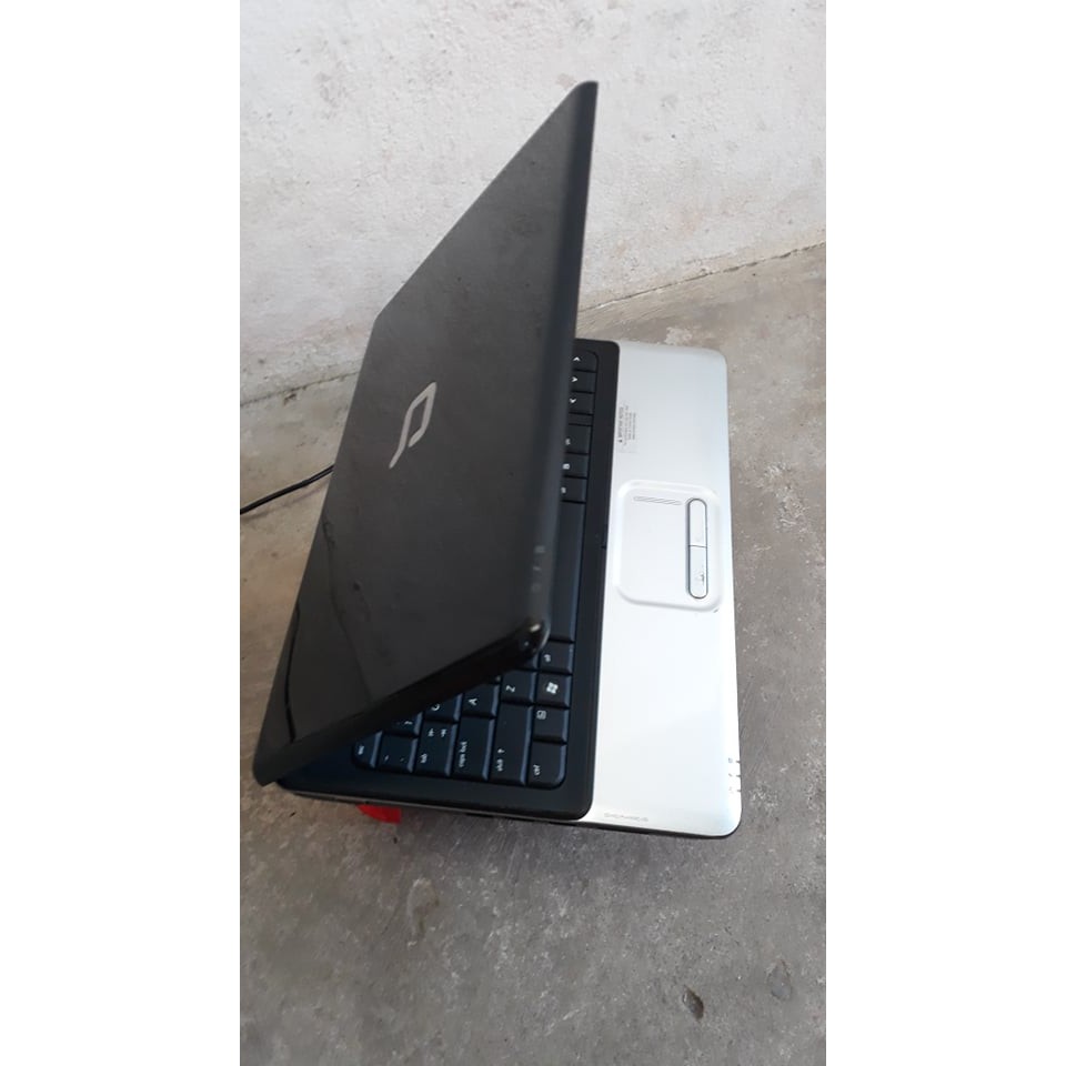 Laptop hp compaq cq40