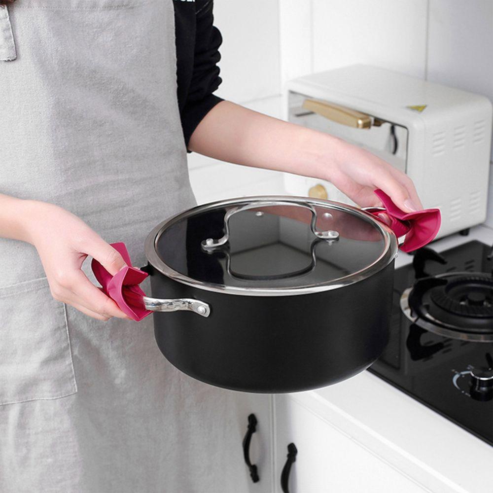 Bộ 2 Găng Tay Cách Nhiệt Chống Bỏng Tiện Dụng Cho Lò Vi Sóng