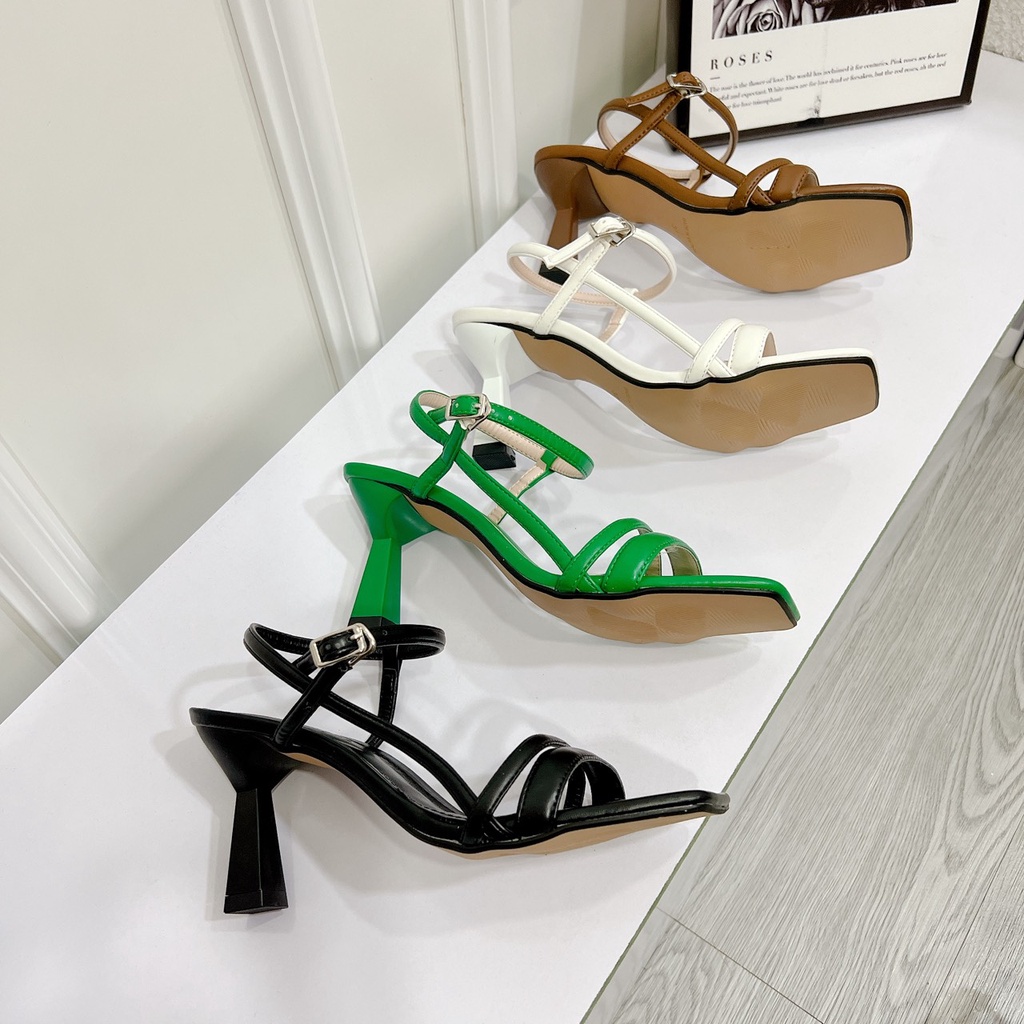 Sandal nữ 7p khóa hậu gót nhọn cao cấp chất da đẹp mê - Chị Chảnh Store