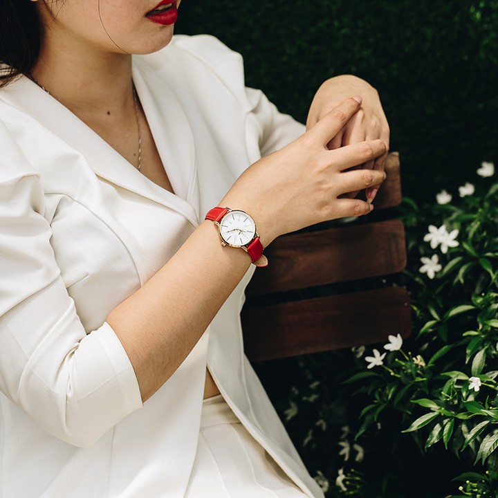 Đồng hồ nữ SRWATCH Classy SL6657.4302 Mặt kính Sapphire Chống trầy Chống nước trẻ tr