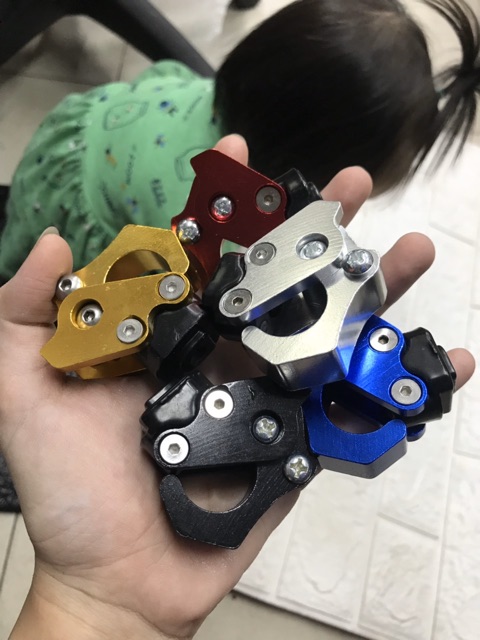 Móc xếp treo đồ CNC - đủ màu