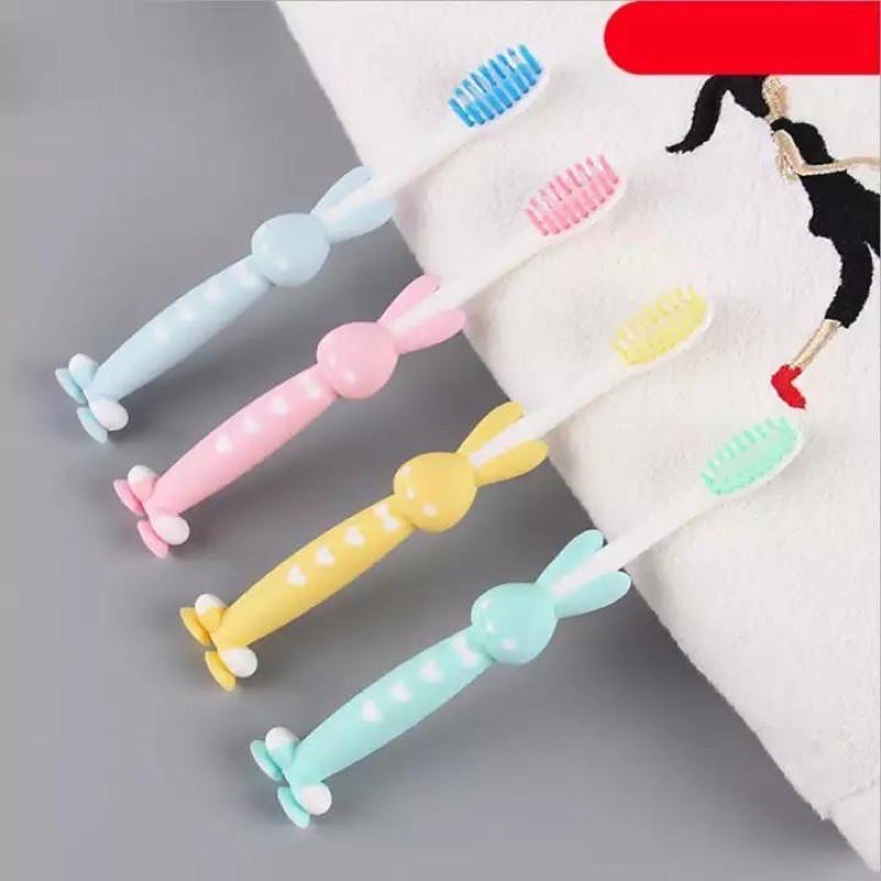 Bàn Chải Đánh Răng MOONY STAR Cho Bé