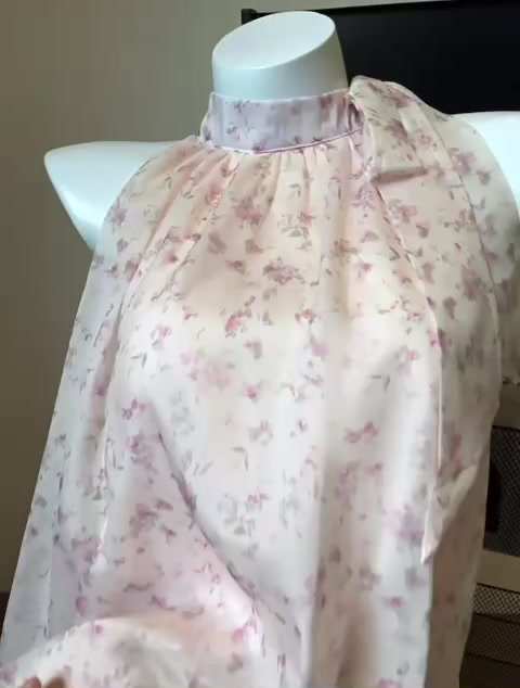 Set áo yếm hoa nhí váy dài trơn màu hồng nhẹ nhàng mùa hè phong cách Pháp Retro Vintage Taobao | BigBuy360 - bigbuy360.vn