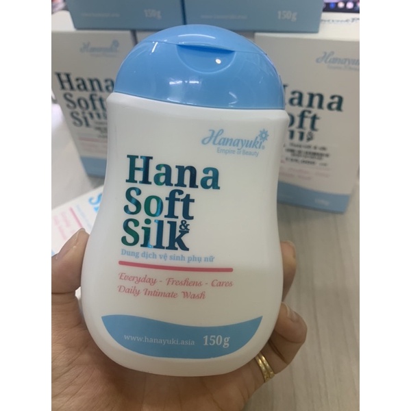 Dung dịch vệ sinh Hana Soft &amp; Silk dành cho cả nam và nữ