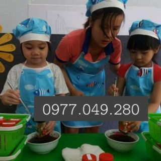 Tạp dề cho bé