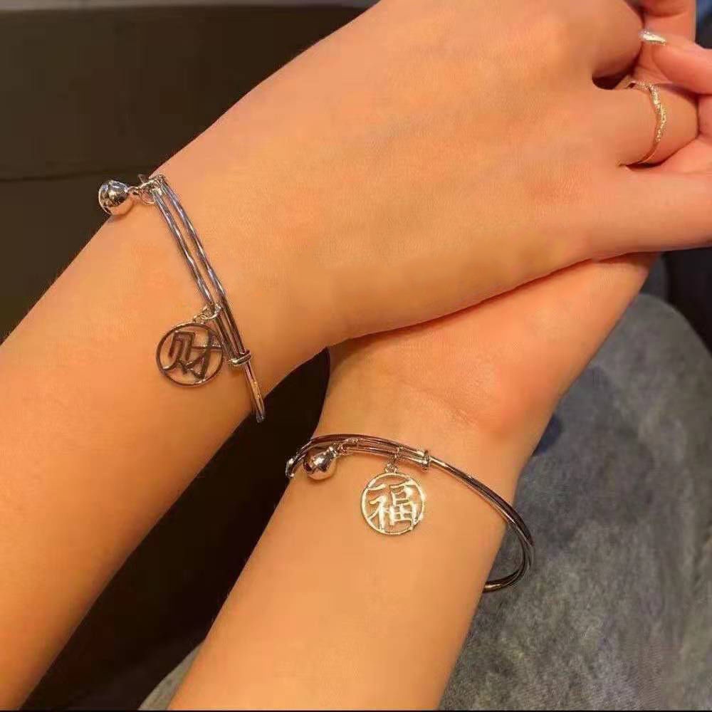 Vòng tay nữ dễ thương đơn giản thanh lịch xinh xắn mẫu mới phù hợp phối nhiều kiểu đồ VT10