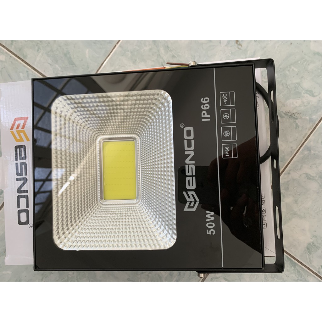 Đèn pha led ESNCO 50W TRẮNG chuyên công trình, bảng hiệu lắp đặt ngoài trời chống nước IP66 đủ công suất