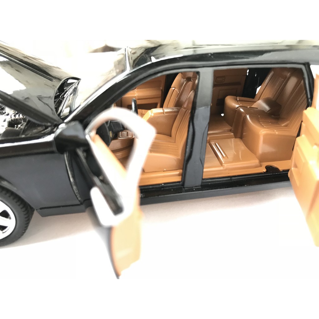 Xe mô hình tĩnh Rolls Royce Phantom tỉ lệ 1:24 khung thép, sơn tĩnh điện màu Đen