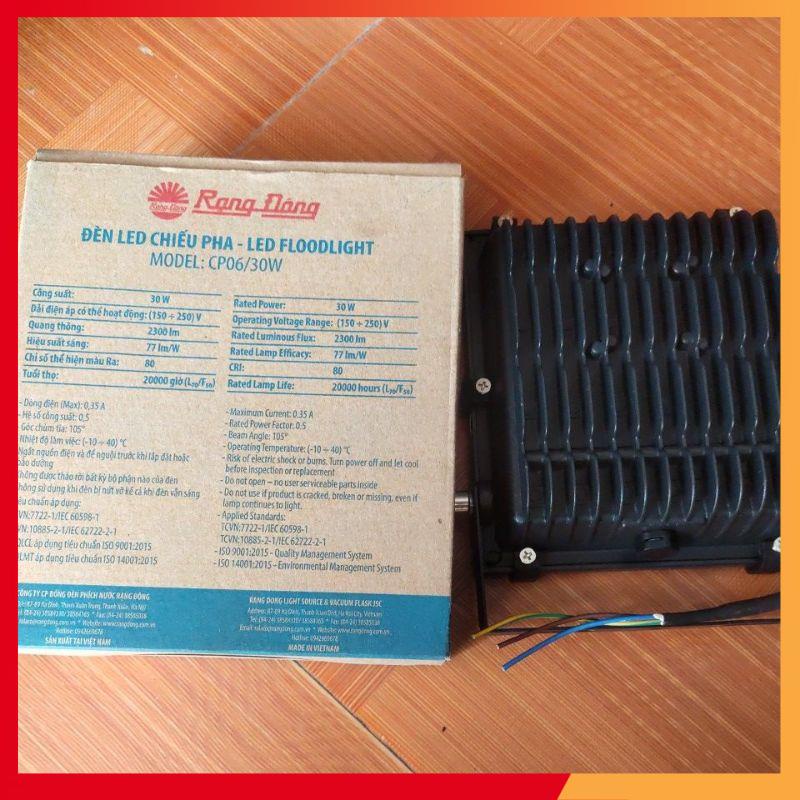 Đèn pha led 30w rạng đông CP06L/30W LED chíp Sam Sung siêu sáng ,độ bền cao ,chống nước IP66