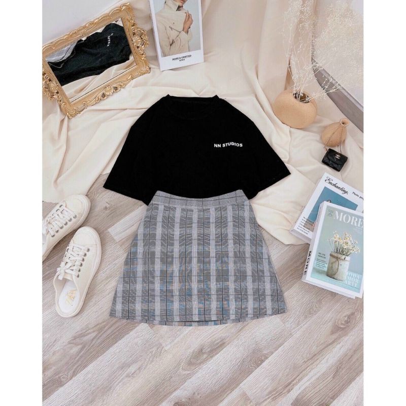 Set Chân Váy Kẻ Kèm Áo Phông Đen Xinh Xắn 💖FREESHIP💖 Set Áo Thun Nữ Mix Chân Váy Kẻ Caro Hot | BigBuy360 - bigbuy360.vn