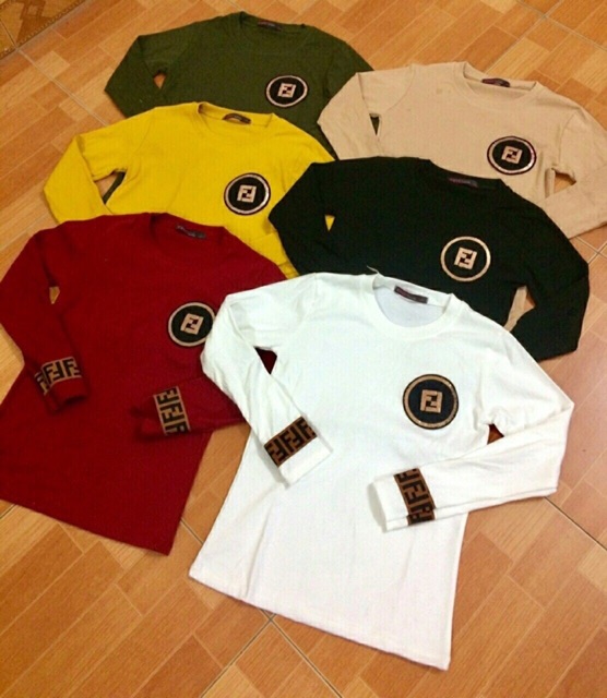 Áo thun cổ tròn chữ Fendy | BigBuy360 - bigbuy360.vn