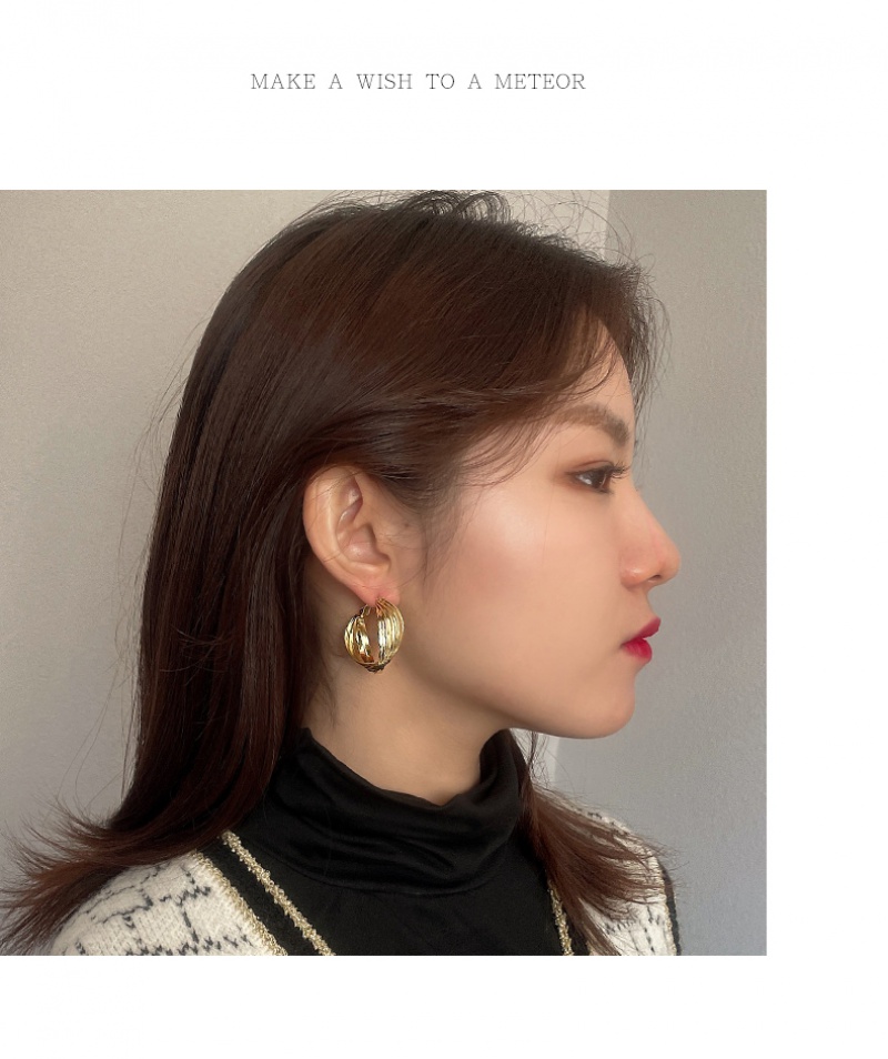 Bông tai hình tròn xi mạ bạc thời trang 2023