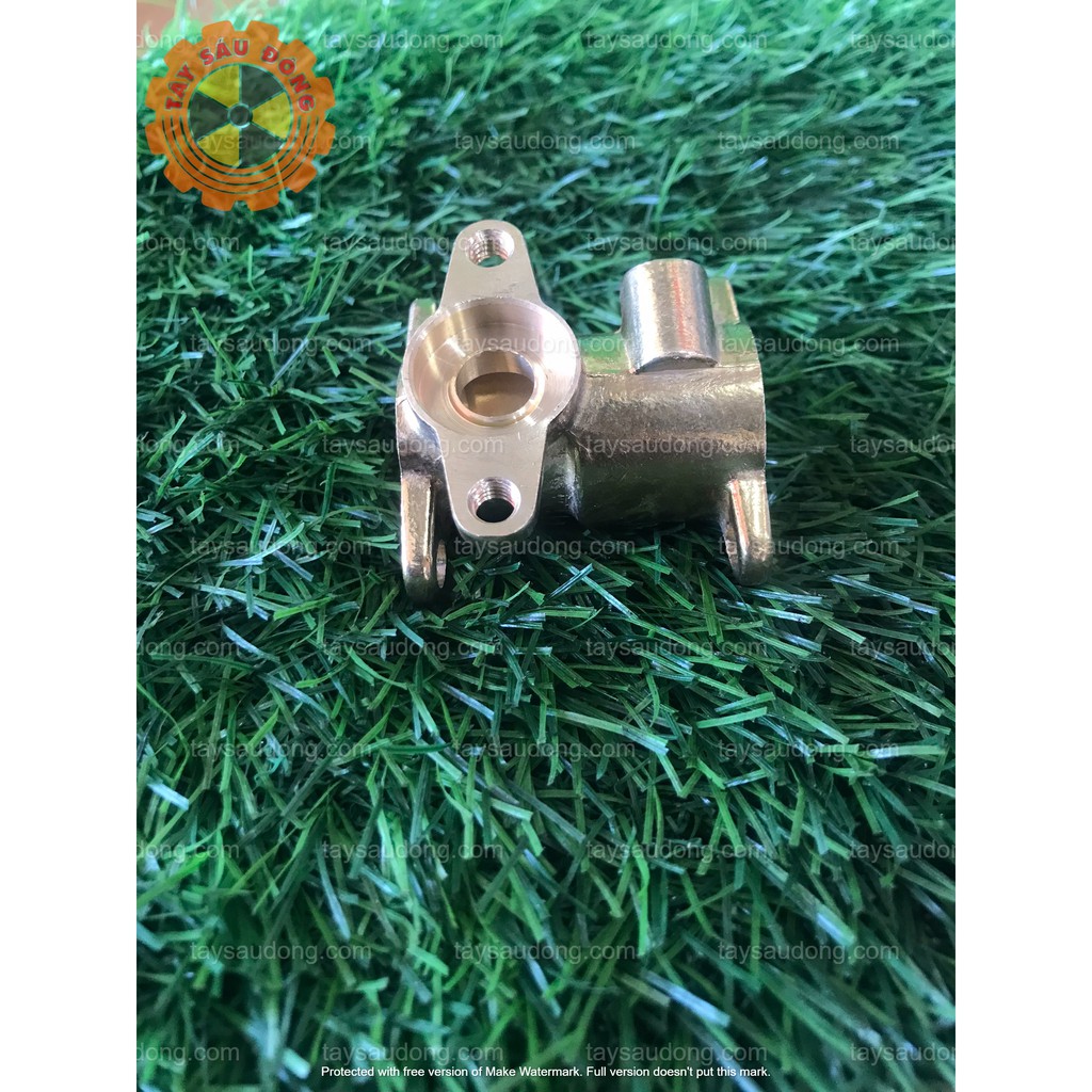 Xy lanh phải bơm bình xịt máy